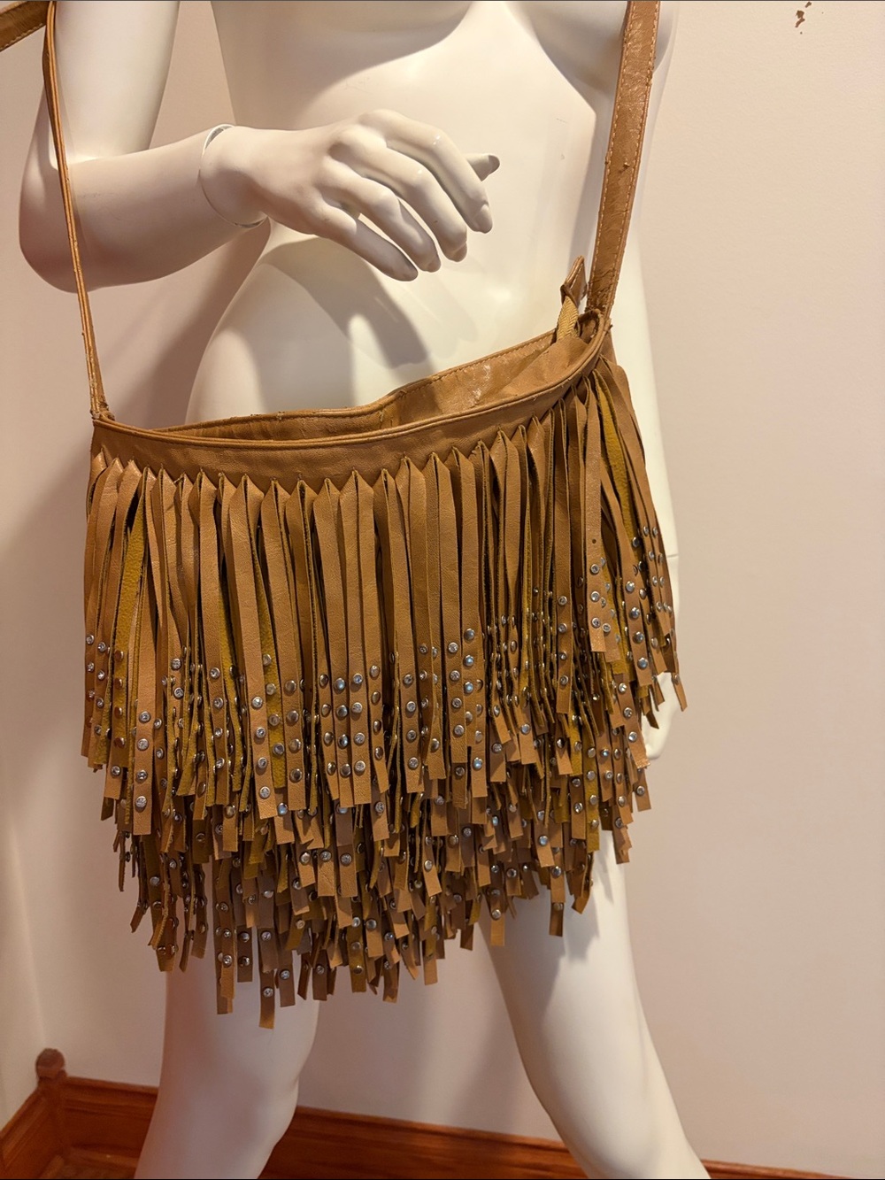 Fringe Crossbody Shoulder Bag in Tan